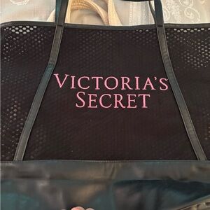 Victoria's Secret Black Tote Bag Elegant Design